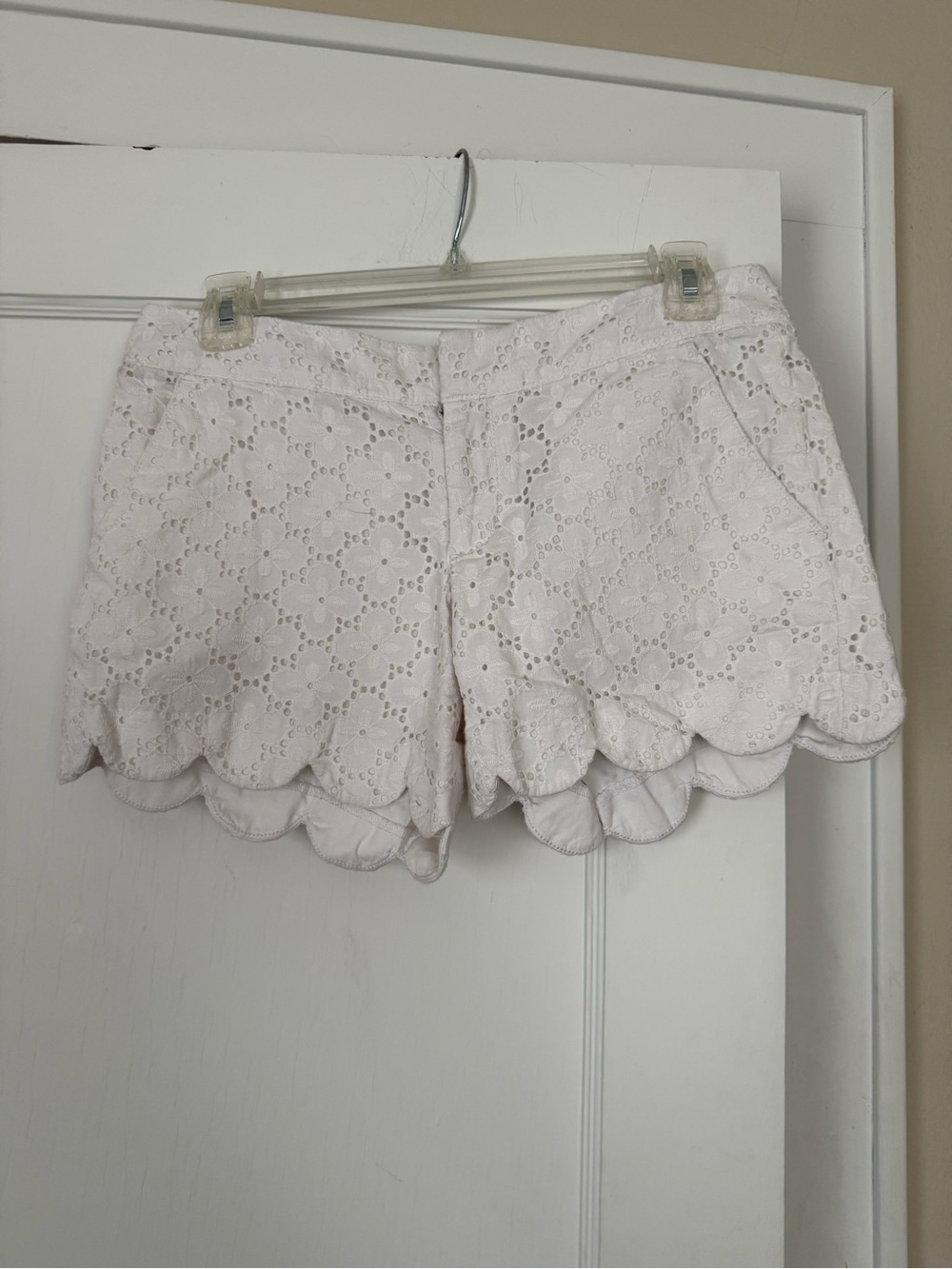 Women’s White Eyelet Scallop Hem Shorts